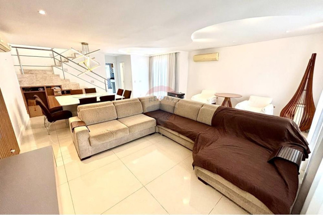 Imagem Casa de Condomínio com 4 Quartos à Venda, 241 m² em Recreio Dos Bandeirantes - Rio De Janeiro