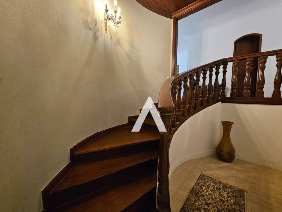 Imagem Casa com 5 Quartos à Venda, 503 m² em Parque São Luiz - Teresópolis
