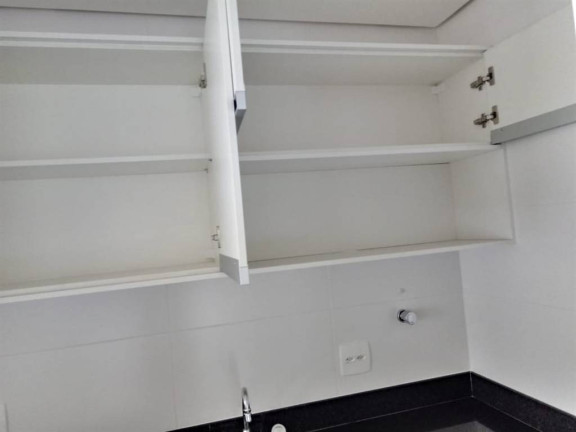 Apartamento com 3 Quartos para Alugar, 90 m² em José Menino - Santos