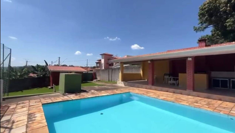 Chácara com 3 Quartos à Venda, 1.975 m² em Caxambú - Jundiaí