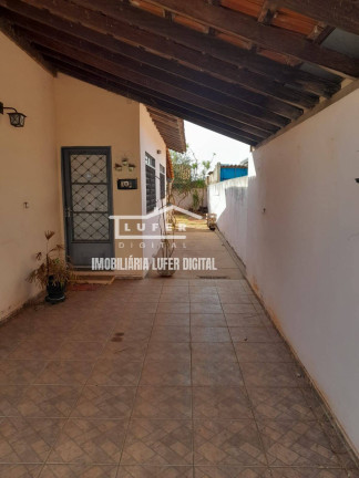 Imagem Casa com 3 Quartos à Venda, 250 m² em Jardim Pinheiros (vila Xavier) - Araraquara Imagem Casa com 3 Quartos à Venda, 250 m² em Jardim Pinheiros (vila Xavier) - Araraquara