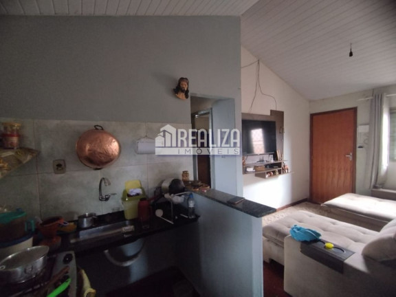 Imagem Casa com 3 Quartos à Venda, 240 m² em Núcleo Habitacional Silvério Cartafina - Uberaba