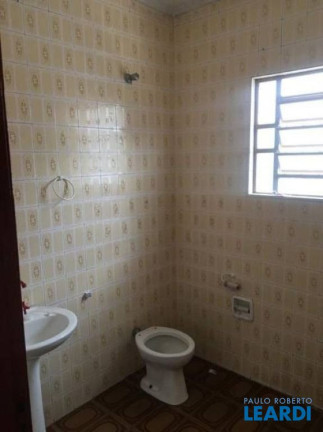 Imagem Casa com 2 Quartos à Venda, 140 m² em Vila Scarpelli - Santo André Imagem Casa com 2 Quartos à Venda, 140 m² em Vila Scarpelli - Santo André