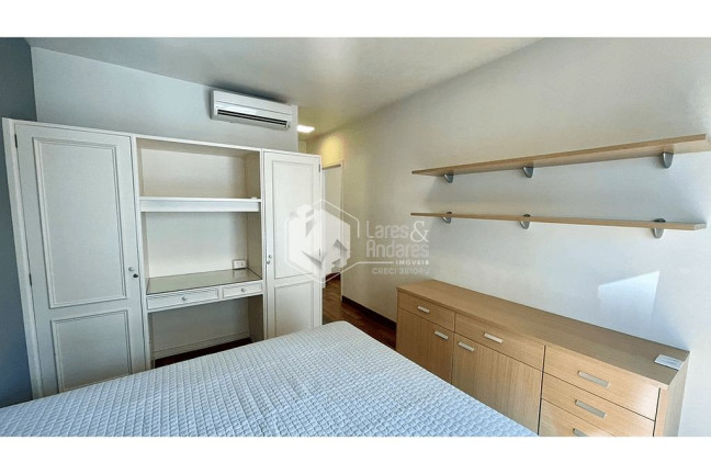 Imagem Apartamento com 2 Quartos à Venda, 111 m² em Pinheiros - São Paulo Imagem Apartamento com 2 Quartos à Venda, 111 m² em Pinheiros - São Paulo