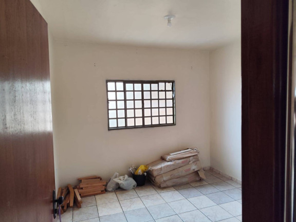 Imagem Casa com 2 Quartos à Venda, 220 m² em Jardim Novo Horizonte - Arapongas Imagem Casa com 2 Quartos à Venda, 220 m² em Jardim Novo Horizonte - Arapongas