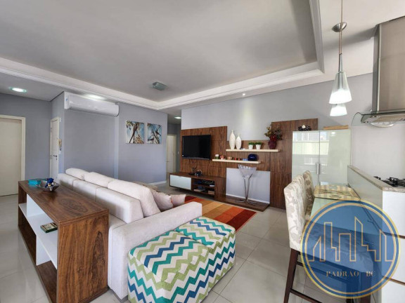 Imagem Apartamento com 4 Quartos para Temporada, em Centro - Balneário Camboriú Imagem Apartamento com 4 Quartos para Temporada, em Centro - Balneário Camboriú