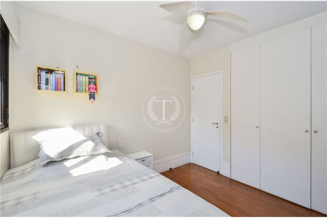 Imagem Apartamento com 4 Quartos à Venda, 210 m² em Real Parque - São Paulo