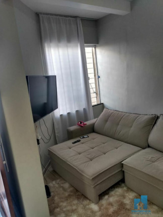 Imagem Sobrado com 2 Quartos à Venda, 80 m² em Oficinas - Ponta Grossa