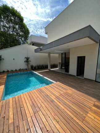 Imagem Casa de Condomínio com 5 Quartos à Venda, 490 m² em Condomínio Do Lago - Goiânia