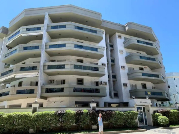 Apartamento com 3 Quartos à Venda, 100 m² em Algodoal - Cabo Frio