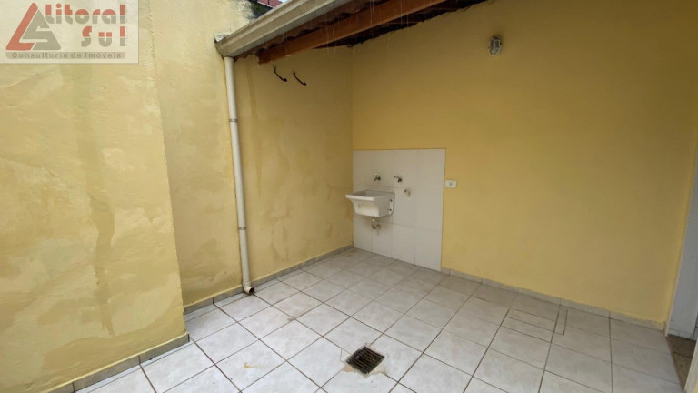 Imagem Sobrado com 2 Quartos à Venda, 86 m² em Canto Do Forte - Praia Grande Imagem Sobrado com 2 Quartos à Venda, 86 m² em Canto Do Forte - Praia Grande