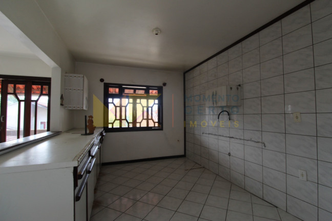 Imagem Casa com 7 Quartos à Venda, 140 m² em água Verde - Blumenau Imagem Casa com 7 Quartos à Venda, 140 m² em água Verde - Blumenau