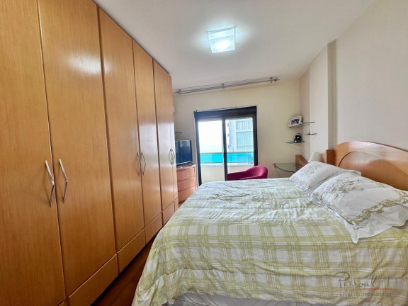 Imagem Apartamento com 3 Quartos à Venda, 140 m² em Centro - Florianópolis Imagem Apartamento com 3 Quartos à Venda, 140 m² em Centro - Florianópolis