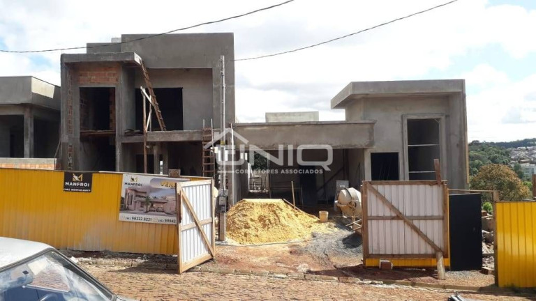 Imagem Casa com 3 Quartos à Venda, em São Francisco - Pato Branco Imagem Casa com 3 Quartos à Venda, em São Francisco - Pato Branco