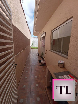 Imagem Casa com 3 Quartos à Venda,  em Recanto Dos Lagos - Poços De Caldas