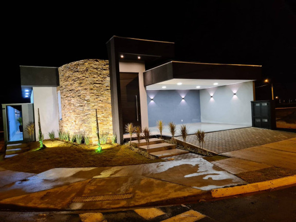 Imagem Casa com 3 Quartos à Venda, 350 m² em Bauru Imagem Casa com 3 Quartos à Venda, 350 m² em Bauru