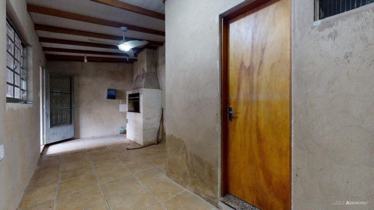 Imagem Imóvel com 4 Quartos à Venda, em Guarujá - Porto Alegre Imagem Imóvel com 4 Quartos à Venda, em Guarujá - Porto Alegre