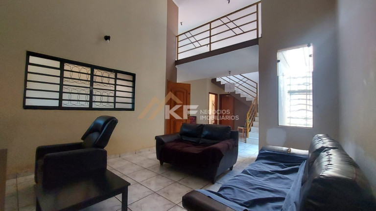 Imagem Casa com 3 Quartos à Venda, 207 m² em Jardim Alexandre Balbo - Ribeirão Preto Imagem Casa com 3 Quartos à Venda, 207 m² em Jardim Alexandre Balbo - Ribeirão Preto