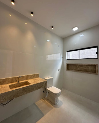 Imagem Casa com 4 Quartos à Venda, 290 m² em Jardim Vila Boa - Goiania