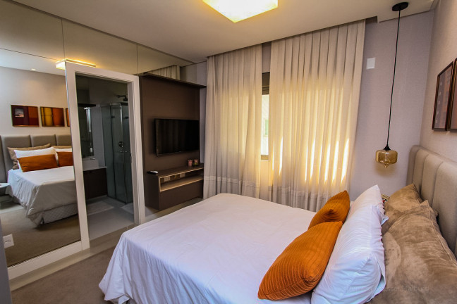 Imagem Apartamento com 4 Quartos à Venda, 183 m² em Centro - Balneário Camboriú Imagem Apartamento com 4 Quartos à Venda, 183 m² em Centro - Balneário Camboriú