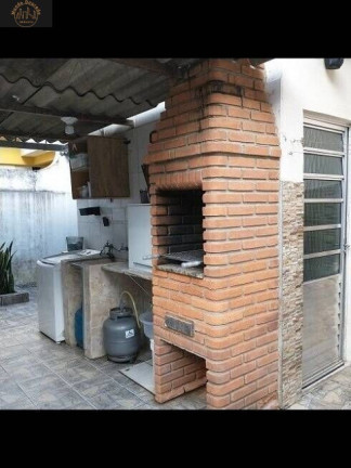 Imagem Casa com 6 Quartos à Venda, 184 m² em Vila Scarpelli - Santo André Imagem Casa com 6 Quartos à Venda, 184 m² em Vila Scarpelli - Santo André