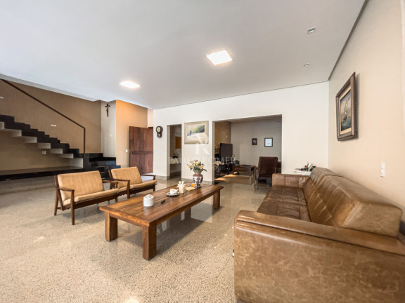 Imagem Casa com 4 Quartos à Venda, 380 m² em Jardins Verona - Goiânia Imagem Casa com 4 Quartos à Venda, 380 m² em Jardins Verona - Goiânia