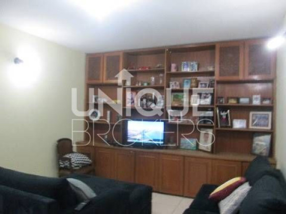 Imagem Casa com 4 Quartos à Venda, 295 m² em Vila Liberdade - Jundiaí Imagem Casa com 4 Quartos à Venda, 295 m² em Vila Liberdade - Jundiaí