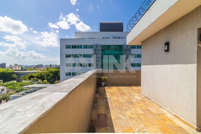 Imagem Imóvel com 2 Quartos à Venda, 146 m² em Santana - Porto Alegre