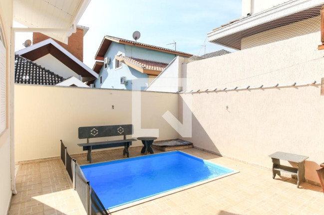 Imagem Casa com 4 Quartos à Venda, 300 m² em Urbanova - São José Dos Campos