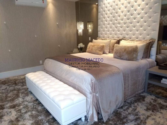 Imagem Casa com 2 Quartos à Venda, 560 m² em Alphaville Residencial Dois - Barueri Imagem Casa com 2 Quartos à Venda, 560 m² em Alphaville Residencial Dois - Barueri