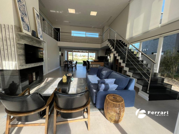 Imagem Casa de Condomínio com 5 Quartos à Venda, 270 m² em Centro - Xangri-lá