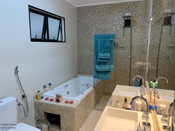 Imagem Sobrado com 5 Quartos à Venda, 282 m² em São Benedito - Poços De Caldas