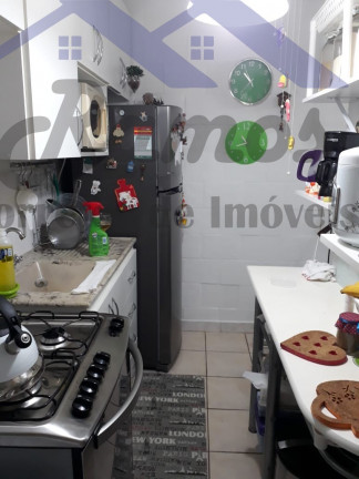 Imagem Imóvel com 2 Quartos à Venda, 40 m² em Cavalhada - Porto Alegre