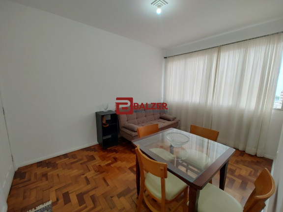 Imagem Apartamento com 1 Quarto à Venda, 50 m² em Centro - Florianópolis Imagem Apartamento com 1 Quarto à Venda, 50 m² em Centro - Florianópolis