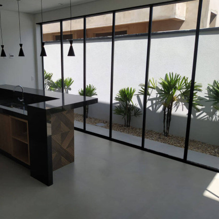 Imagem Sobrado com 3 Quartos à Venda, 360 m² em Jardim Novo Mundo - Jundiaí