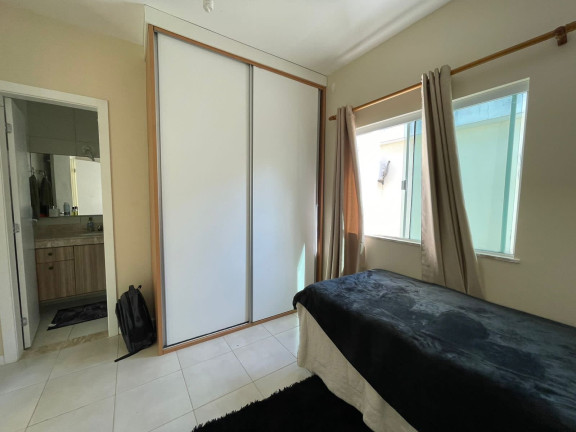 Imagem Casa com 4 Quartos à Venda, 155 m² em Buraquinho - Lauro De Freitas Imagem Casa com 4 Quartos à Venda, 155 m² em Buraquinho - Lauro De Freitas