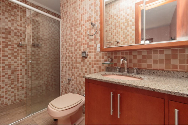 Imagem Casa com 3 Quartos à Venda, 213 m² em Chácara Das Pedras - Porto Alegre