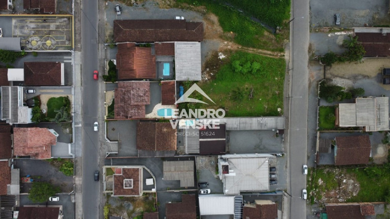 Imagem Terreno à Venda, 1.067 m² em Vila Nova - Joinville Imagem Terreno à Venda, 1.067 m² em Vila Nova - Joinville