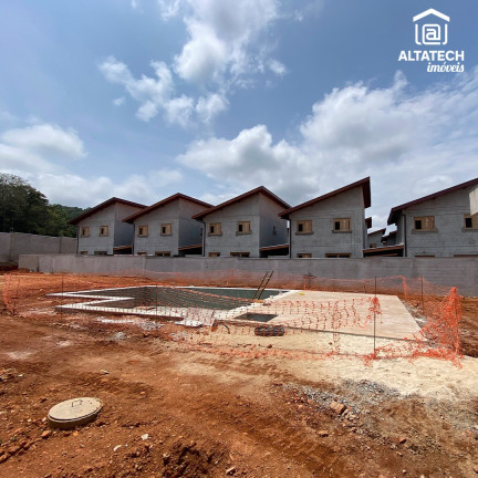 Imagem Casa com 3 Quartos à Venda, 154 m² em Jardim Primavera - Poços De Caldas Imagem Casa com 3 Quartos à Venda, 154 m² em Jardim Primavera - Poços De Caldas