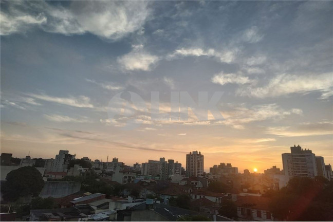 Imagem Apartamento com 3 Quartos à Venda, 112 m² em Menino Deus - Porto Alegre Imagem Apartamento com 3 Quartos à Venda, 112 m² em Menino Deus - Porto Alegre