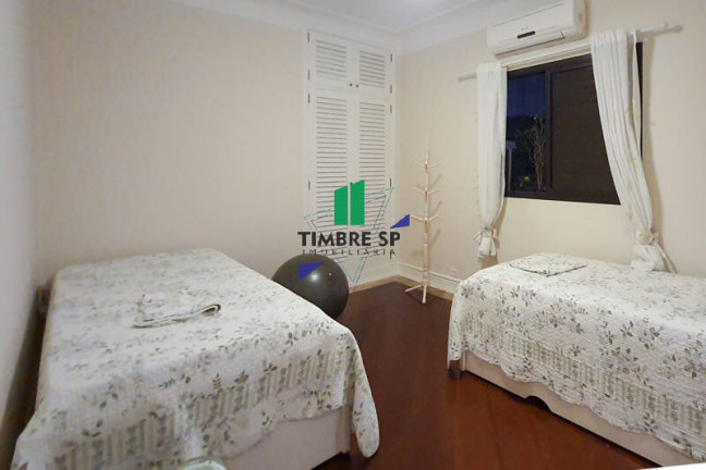 Imagem Apartamento com 4 Quartos à Venda, 162 m² em Enseada - Guarujá
