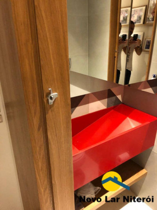 Imagem Cobertura com 3 Quartos à Venda, 185 m² em Icaraí - Niterói