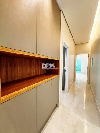 Imagem Casa com 4 Quartos à Venda, 400 m² em Setor Habitacional Arniqueira (águas Claras) - Brasília Imagem Casa com 4 Quartos à Venda, 400 m² em Setor Habitacional Arniqueira (águas Claras) - Brasília