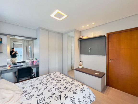 Imagem Casa com 3 Quartos à Venda, 211 m² em Bairro São José - Santa Maria Imagem Casa com 3 Quartos à Venda, 211 m² em Bairro São José - Santa Maria