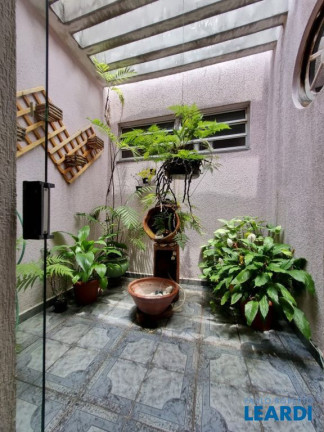 Imagem Casa com 3 Quartos à Venda, 240 m² em Vila Humaitá - Santo André Imagem Casa com 3 Quartos à Venda, 240 m² em Vila Humaitá - Santo André