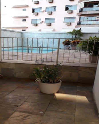 Imagem Imóvel com 4 Quartos à Venda, em Icaraí - Niterói Imagem Imóvel com 4 Quartos à Venda, em Icaraí - Niterói
