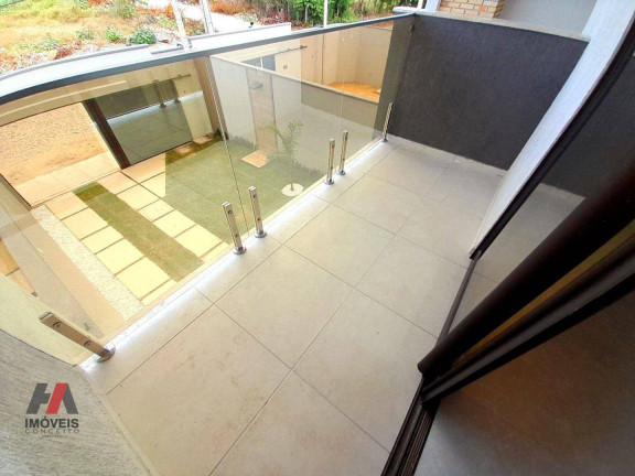 Imagem Casa com 4 Quartos à Venda, 158 m² em Sapiranga - Fortaleza