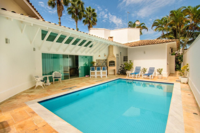 Imagem Casa com 5 Quartos à Venda, 270 m² em Acapulco - Guarujá Imagem Casa com 5 Quartos à Venda, 270 m² em Acapulco - Guarujá
