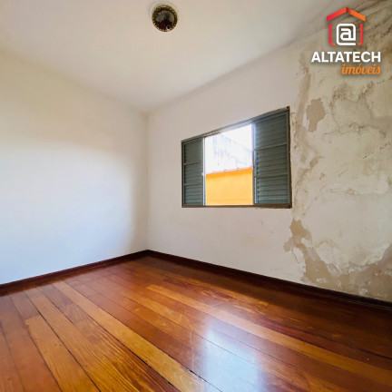 Imagem Casa com 3 Quartos à Venda, 250 m² em Campos Eliseos - Poços De Caldas