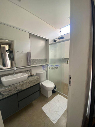 Imagem Sobrado com 3 Quartos à Venda, 210 m² em Centro - Penha Imagem Sobrado com 3 Quartos à Venda, 210 m² em Centro - Penha